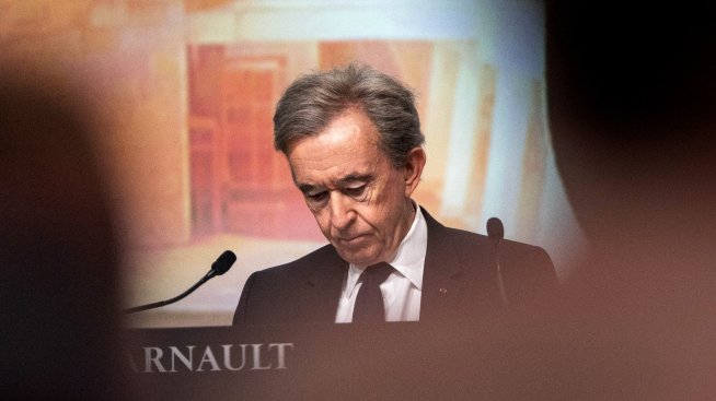 Кралят на луксозните стоки има апетит към AI компании