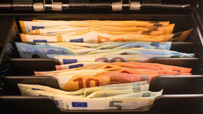 Пазарите наказват безмилостно харчещите държави