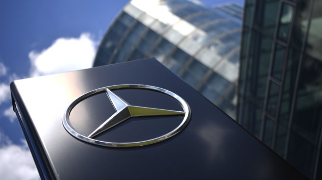 Mercedes изгуби дело относно спорна технология при двигателите с вътрешно горене