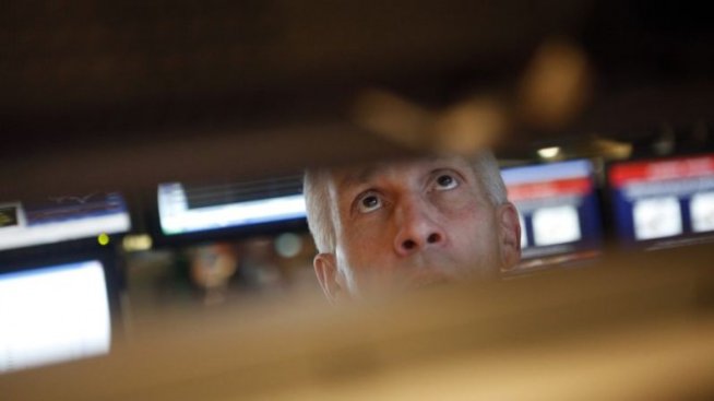 Протоколът от срещата на Фед донякъде подкрепи Wall Street