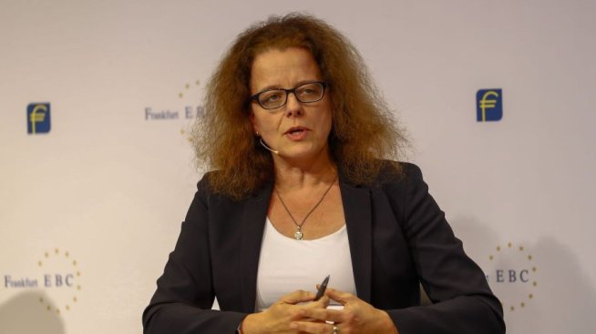 Шнабел: Инфлацията в еврозоната вероятно ще остане над целта на ЕЦБ