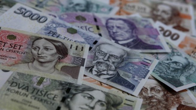 Пазарът може да тества курса на чешката крона спрямо еврото