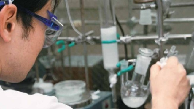 Половината японци закусват с българско кисело мляко