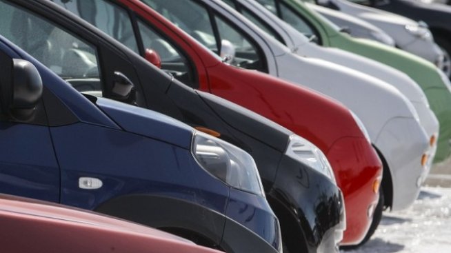 Продажбите на нови коли в България са се увеличили с почти 18 на сто през май