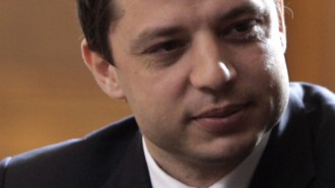 Добрев обяви, че не очаква промени от референдума за АЕЦ "Белене"