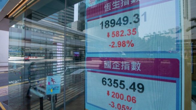 Азиатските индекси последваха пониженията на Wall Street