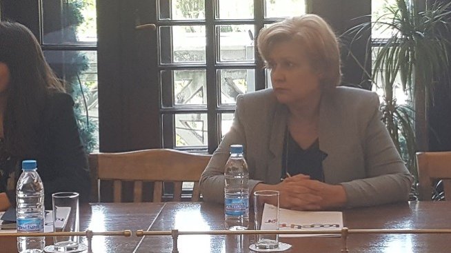 Менда Стоянова защити подмяната на касовите апарати като мярка срещу сивия сектор