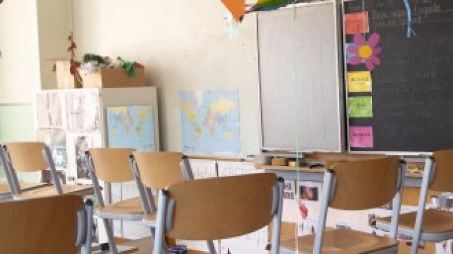 ООН: Половин милиард деца ще останат без достъп до образование заради блокадата