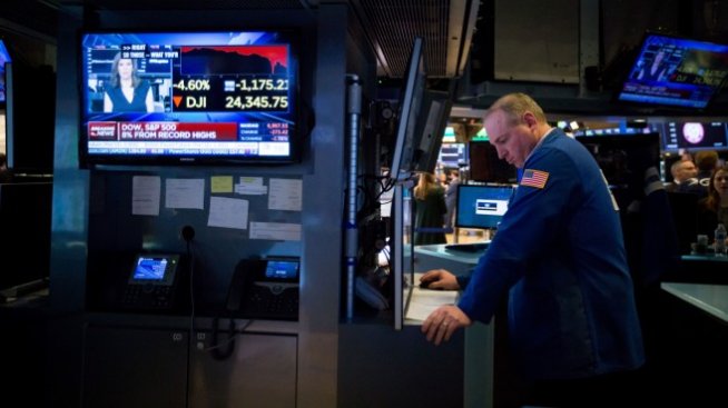 Wall Street приключи най-трудната си седмица от март