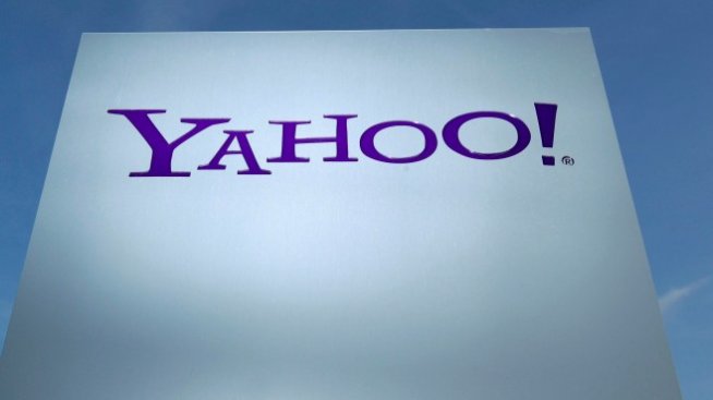 Verizon слива Yahoo с AOL под името Oath