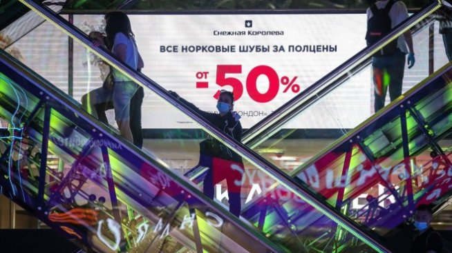 Чуждестранните работници не могат да напускат Русия