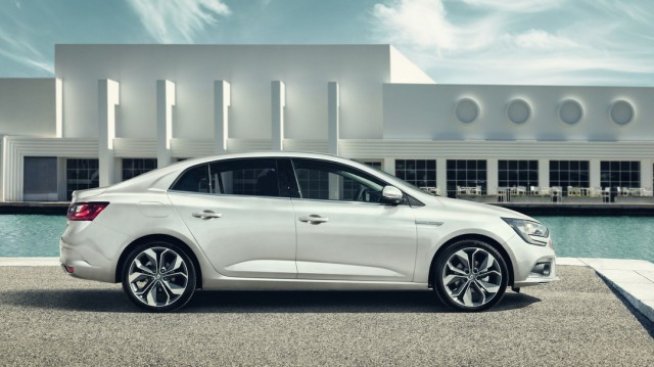 Renault Megane Sedan заменя Fluence 