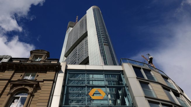 Германското правителство отказа офертата на UniCredit за Commerzbank