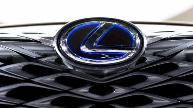Lexus планира цялостно преструктуриране