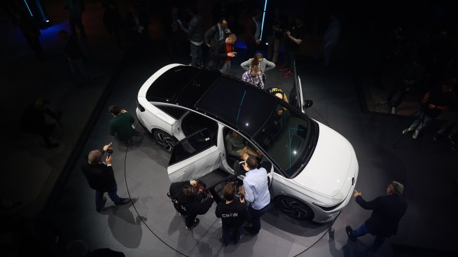 Тайният екип на Tesla за справяне с потребителските оплаквания