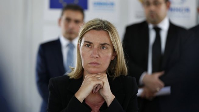 Кристалина Георгиева в битка с Федерика Могерини за дипломацията на ЕС