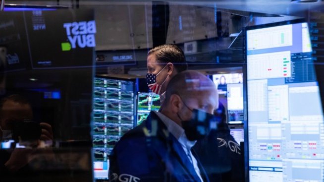 Втори пореден ден на ръстове на Wall Street, S&P 500 отново счупи рекорд*