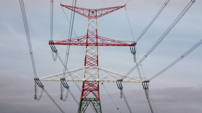 Кабинетът одобри компенсациите на бизнеса за скъпия ток