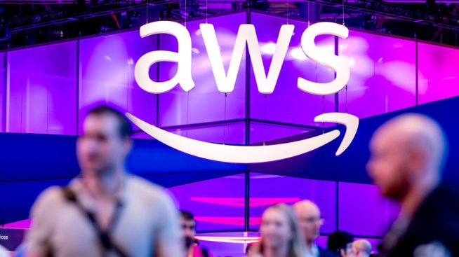Новата битка на титаните: И Amazon представи квантов компютърен чип
