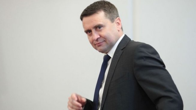 КФН вече е в пълен състав