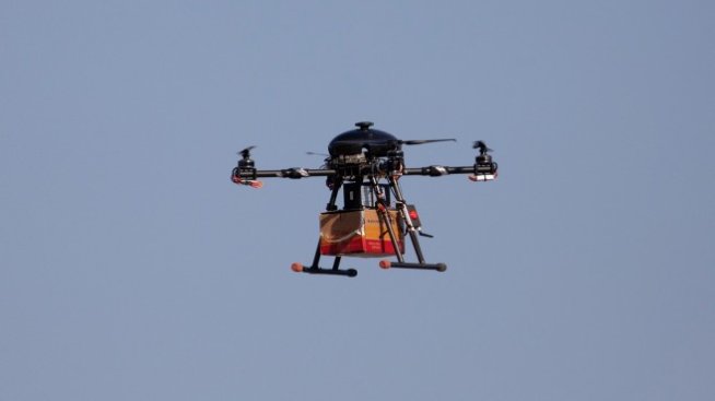 Френски съд забрани употребата на дронове за наблюдение на протести