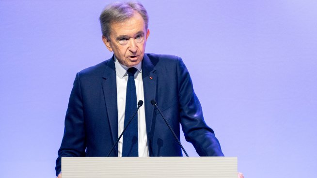 Ръстът на LVMH увеличи богатството на Бернар Арно с почти 19 млрд. долара за ден