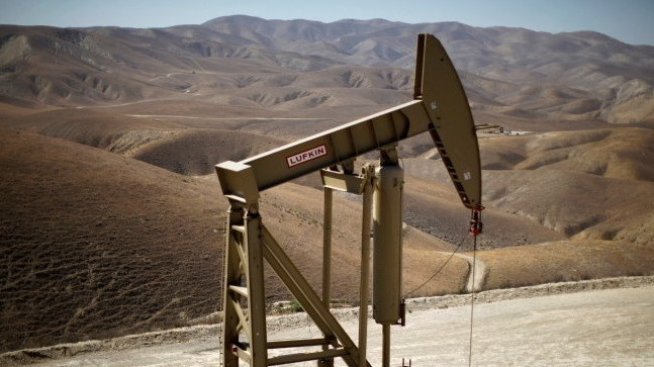 Москва: Можем да си позволим цена на петрола от 25 долара за барел години наред