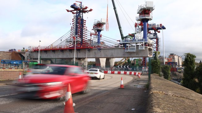 Геополитическият риск стимулира инвестициите в инфраструктура