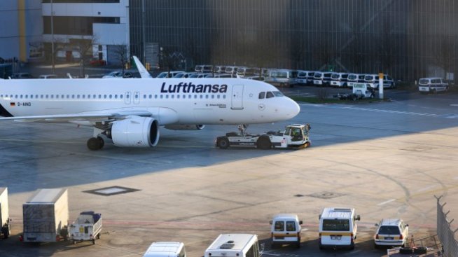 Lufthansa очаква първа годишна печалба от пандемията насам