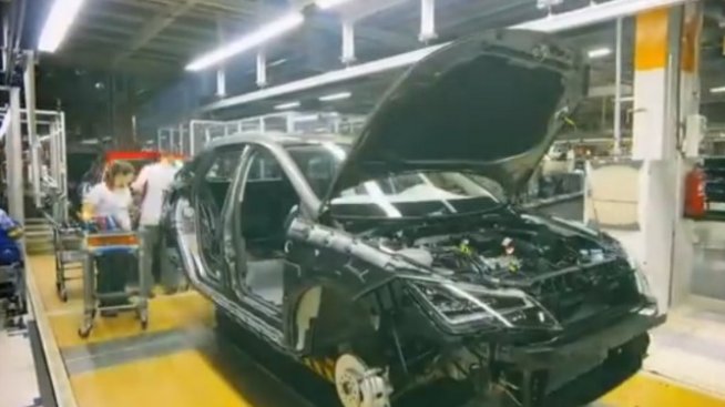 Производството на Leon ST в 150 секунди