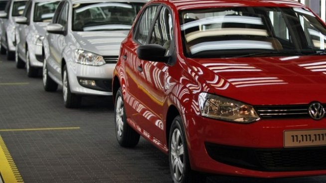Volkswagen пуска бюджетен седан