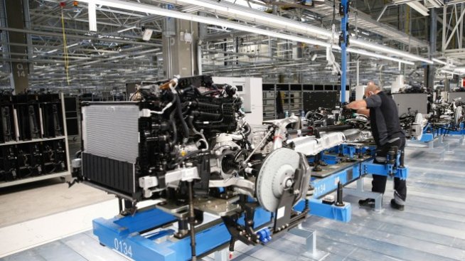 Германската промишлена активност изненадващо се сви през август