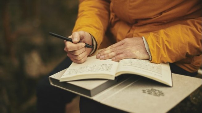 МОН дава 25 млн. лв. за обучение на неграмотни възрастни