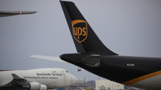 Най-големите куриерски компании в света спират доставките за и от Русия и Украйна