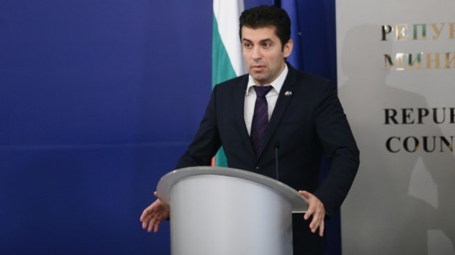 Кирил Петков ще поиска оставката на Стефан Янев