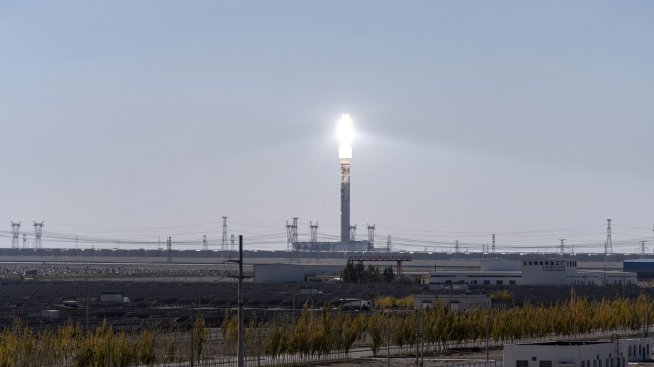 Страната, която отделя най-много въглерод в света, се насочва към зеленото бъдеще