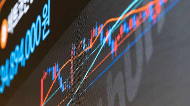 Standard Chartered: Пазарът на стейбълкойни може да нарасне 10 пъти само за 3 години