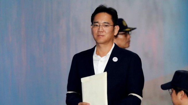 Прокуратурата отново поиска 12-годишна присъда за лидера на Samsung