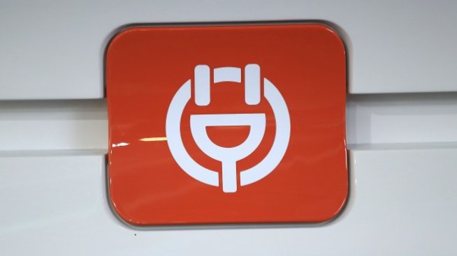 Шест водещи автомобилни концерна ще "изчистят" портфолиото си до 2040  г.