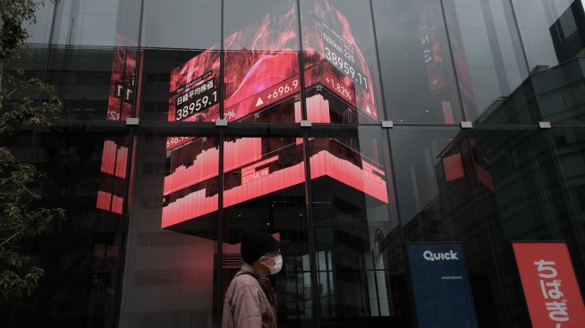 Азиатските пазари последваха пониженията на Wall Street