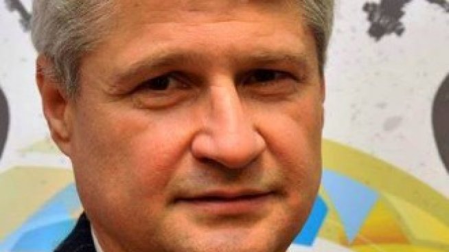Калин Манолов