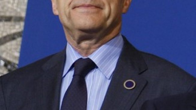 Контактната група за Либия създаде специален фонд за финансиране на бунтовниците