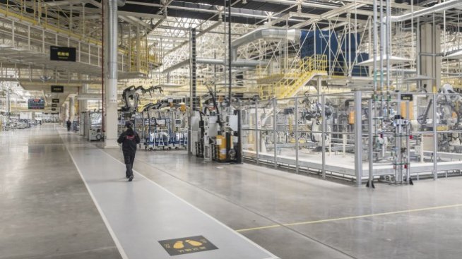 Васил Велев: При ръст на икономиката такъв огромен дефицит е недопустим