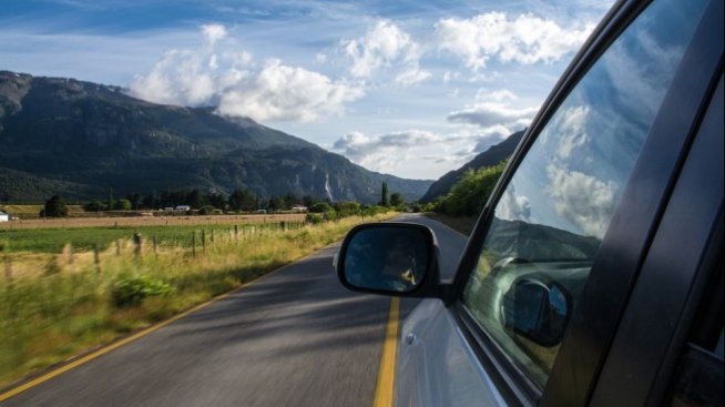 Бъчварова: Няма проблем със служебната регистрация на коли