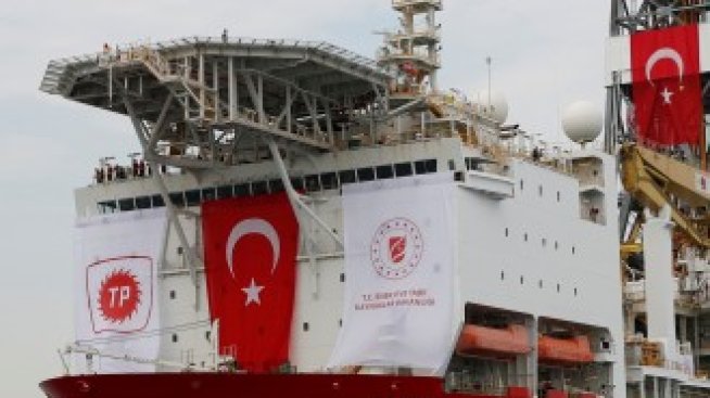 ЕИБ спира кредитирането на Турция до края на годината