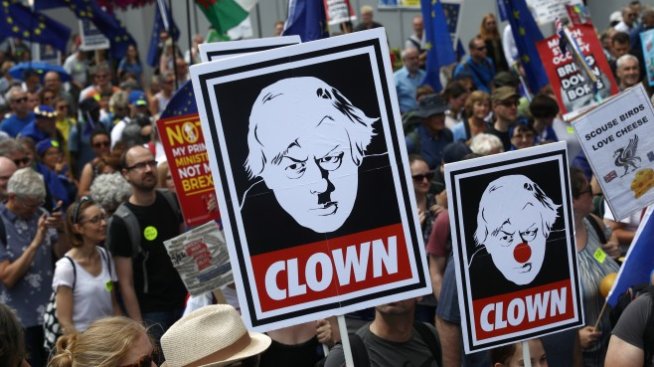 Решението за Brexit – изваждане на предпазния механизъм за Ирландия от сделката