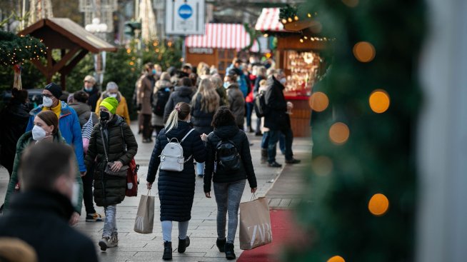 Инфлацията в еврозоната може да е близо до върха си, смята главният икономист на ЕЦБ