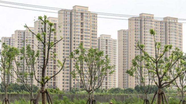 Имотният сектор в Китай се свива за пръв път от началото на пандемията