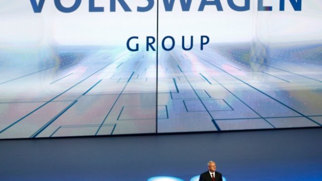Книжата на Volkswagen се сринаха с над 13%