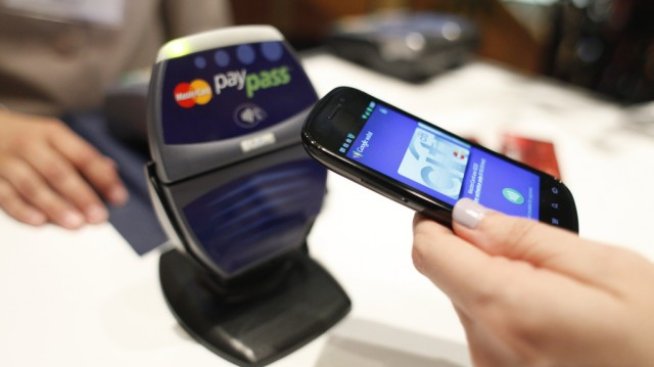 MasterCard търси партньор за разплащания по телефона 